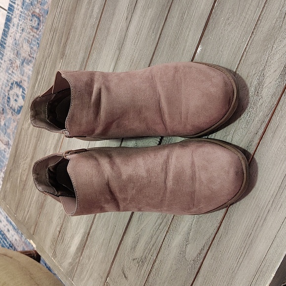 Torrid Taupe Ankle Booties Size Women's 11 Wide Width - Picture 4 of 9